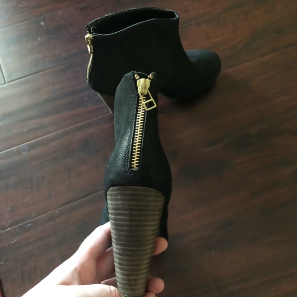 Steve Madden Black Ankle Boot - Picture 2 of 3